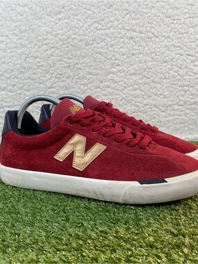 New Balance Numeric 22 Red Gold Men Size 9 Shoes Skateboarding Sneakers NM22RNG